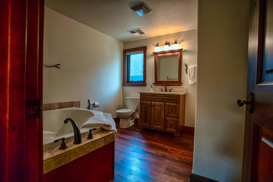 Suite 5 bathroom in Whitefish Montana
